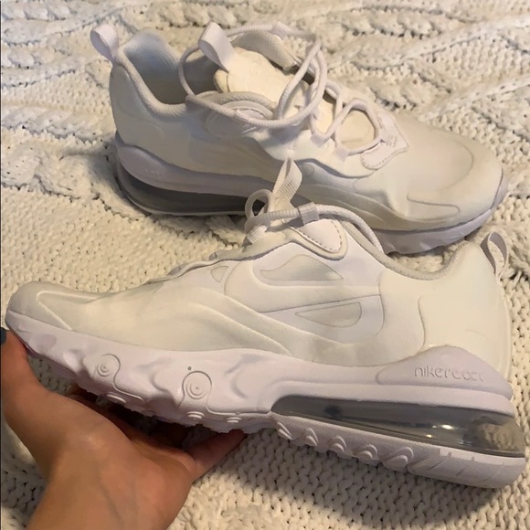 Nike shoes!! The shoes are Unisex! Suede - Picture 9 of 9